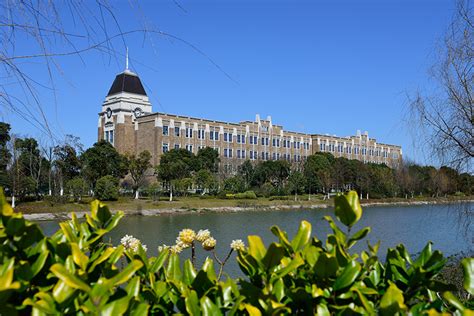上海外国语大学教学楼摄影图6240*4160图片素材免费下载-编号855281-潮点视频