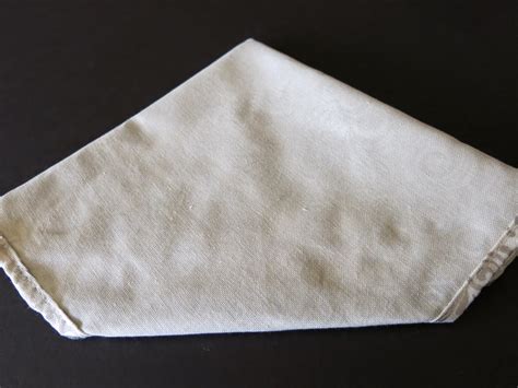 Christmas Tree Napkin Tutorial 的图像结果