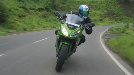Kawasaki Ninja 650 2013 STD - Price in India, Mileage, Reviews, Colours ...