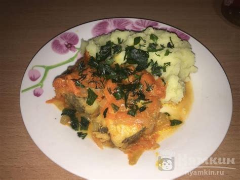 Тушеный хек с овощами в томате рецепт пошаговый с фото - Nyamkin.RU