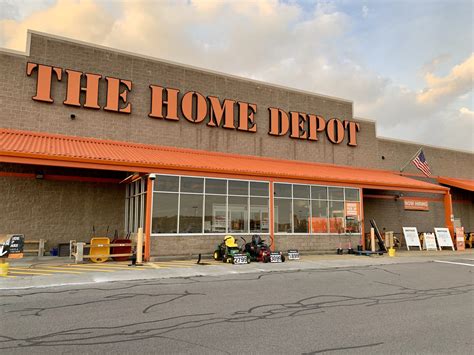 What Time Does Home Depot Open or Close - FollowMyStep