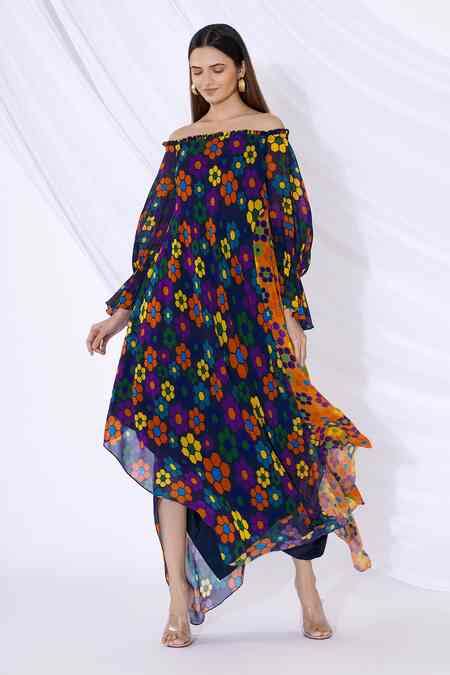 Urvashi Joneja Designer Gowns, Dresses, Kaftans, Tops, Pants, Skirts ...