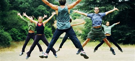 5 Unconventional Jumping Jack Exercise Variations | FITPASS