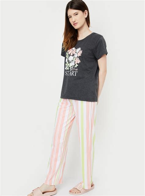 Buy Women Printed PJ Set Online at just Rs. 899.0 - 1000013987576 | Max ...