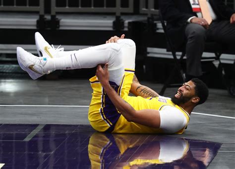 Anthony Davis Injury / Los Angeles Lakers Anthony Davis Injury Might Ve ...