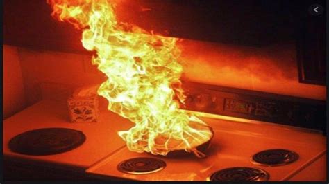 kebakaran kompor gas