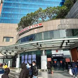Sephora - Cosmetics store - Gurugram - Haryana | Yappe.in