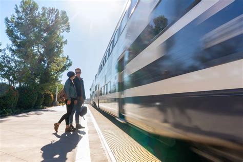 Your Guide to Irvine Public Transportation | Skyloft Apartments