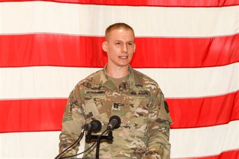 INSCOM HHC welcomes new commander | Article | The United States Army