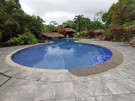 SUIZO LOCO LODGE HOTEL & RESORT (Cahuita) - Hotel Reviews, Photos, Rate ...