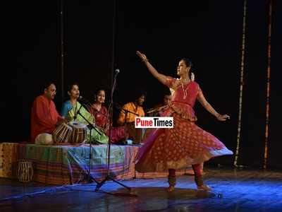 AN EVENING OF ENTHRALLING SOLO CLASSICAL DANCE | Events Movie News ...