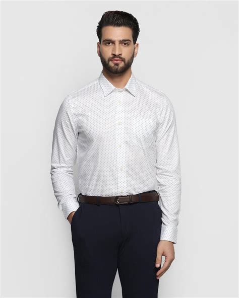 Shop Formal Shirts for Men Online in India - Blackberrys