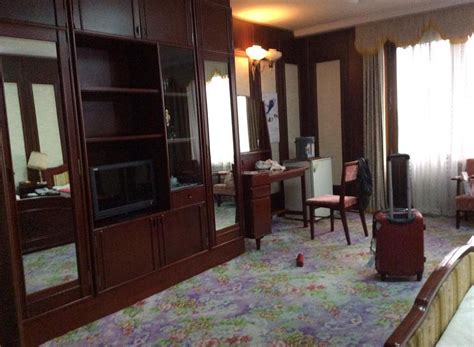 RYONGGANG HOT SPRING HOUSE (Nampho) - Villa Reviews & Photos - Tripadvisor