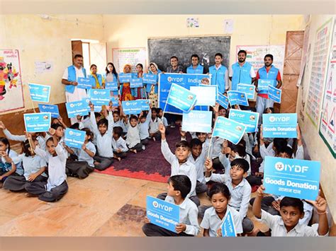 IYDF and Jaisalmer Tour Guide Bring Warmth and Joy to Underprivileged ...