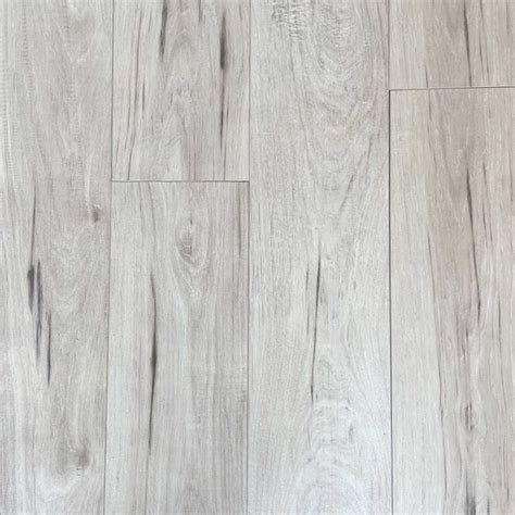Discover the Beauty of Natural Pecan Laminate Flooring | Universal ...