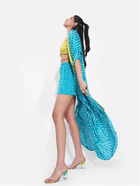 Kaftan Cape – The Ikat Story