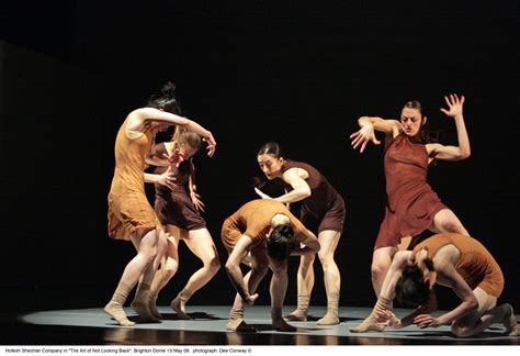 The Art of Not Looking Back - Hofesh Shechter Company
