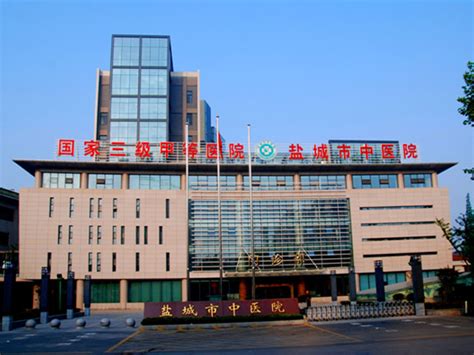 崇州市人民医院检验科迈瑞全自动血球流水线CAL7000开机了 - 封面新闻