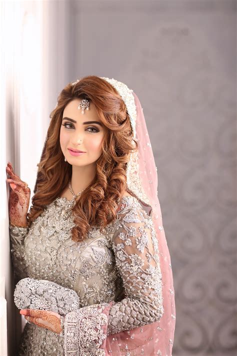 Nice Bride 的图像结果