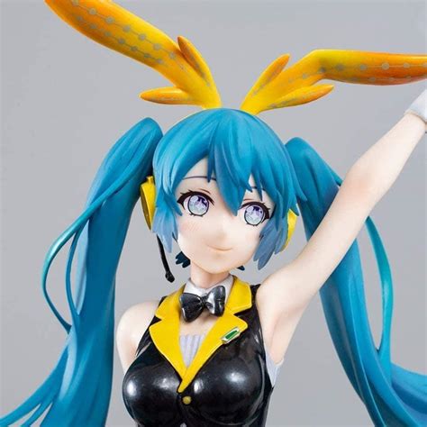 Hatsune Miku figure | Pre order – Cosprop Sensei
