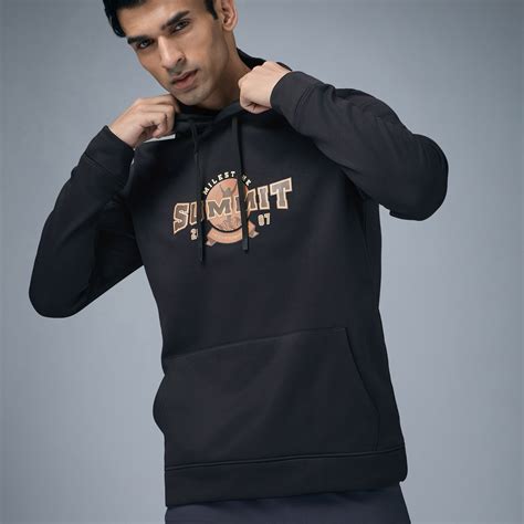 Men Printed Slim Fit Hooded Sweatshirt with TECHNOWARM+