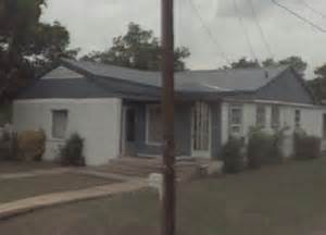 Citizens Funeral Home - Clarksville, Texas (TX) - Funeral Flowers