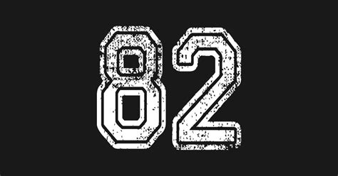 Number 82 Grungy in white - 82 - Kids T-Shirt | TeePublic