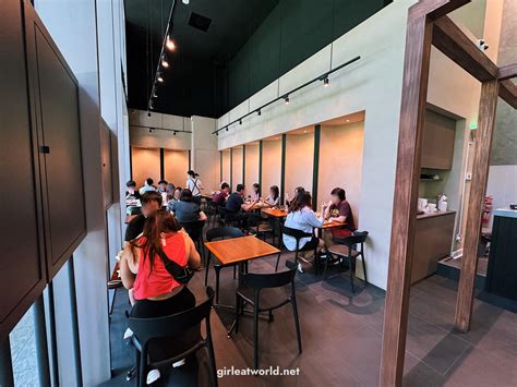 nana's green tea at Guoco Tower — Girl Eat World