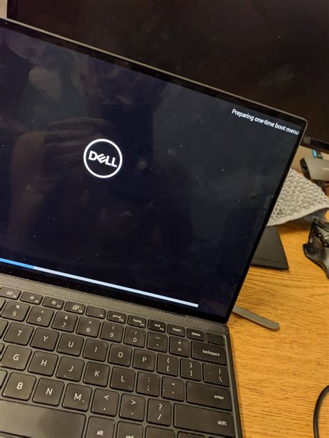 boot - Dell XPS stuck at Preparing to enter BIOS setup - Super User