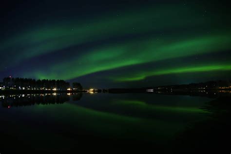 The 8 Best Places to See the Northern Lights in Sweden This Winter ...