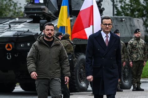 Poland Says It Won’t Send New Weapons to Ukraine Amid Grain Dispute ...