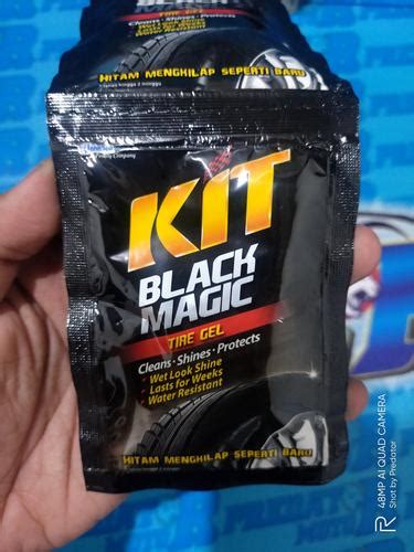 Jual SEMIR BAN LANGSUNG BERSIH HITAM KIT BLACK MAGIC TIRE GEL SACHET ...
