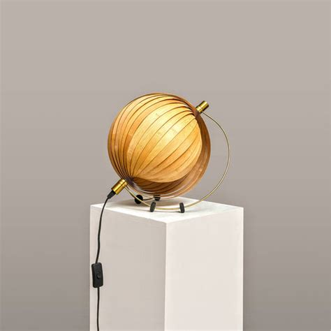 Sustainable Bamboo Table & Office Desks | Mianzi