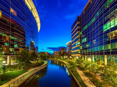 About The Woodlands, Texas: A Thriving Suburban Community