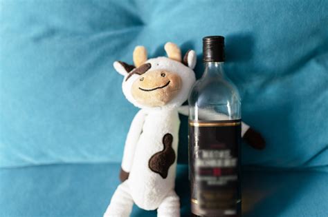 Introducing the Cowboy, a cocktail made with whiskey and milk! | Dear ...