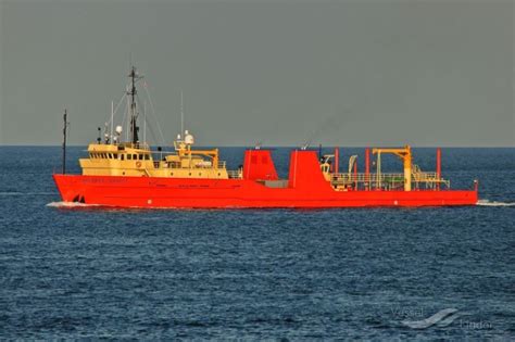 DOLORES CHOUEST, Offshore Tug/Supply Ship - Details and current ...