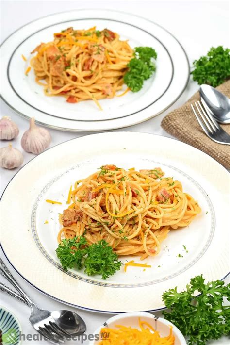 White Spaghetti Recipe: Chewy Pasta With a Deluxe Cream Sauce