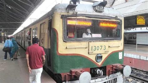 Black Box in Train : কীভাবে দুর্ঘটনা? জানতে প্লেনের মতো 'ব্ল্যাক বক্স ...
