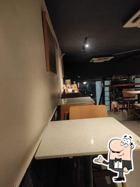 Blue Tokai Coffee Roasters Connaught Place, N Block, New Delhi ...