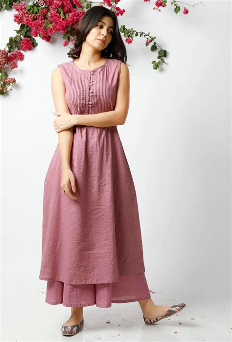 Stylish Kurtas: Buy Stylish Kurti for Women at Best Price at Tjori – TJORI