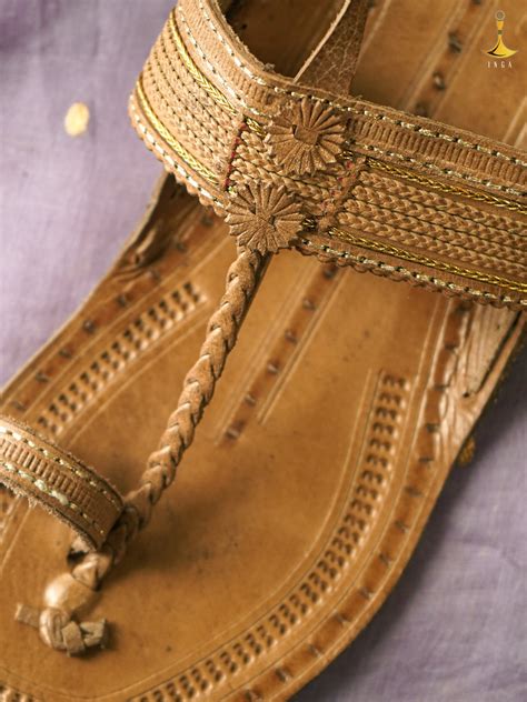 Moje Hathveni (Women's Kolhapuri) – INGA LEATHERS