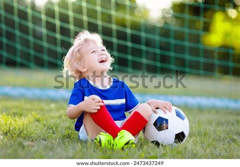 Football Kids 的图像结果