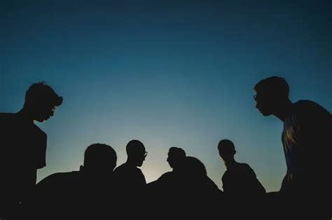 Home | Convoo: Curated Offline Networking & Professional Meetups in India
