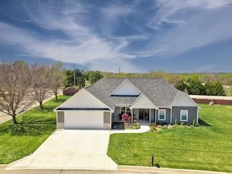 Arkansas City, KS Homes for Sale & Real Estate - Homes.com
