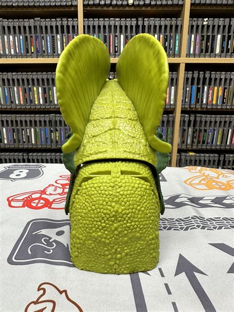 UNO Attack Jurassic World TESTED Dilophosaurus | Ubuy India