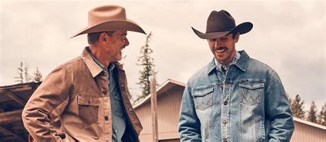 2025 Jacket Trends: Upgrade Your Style with the Hottest Designs