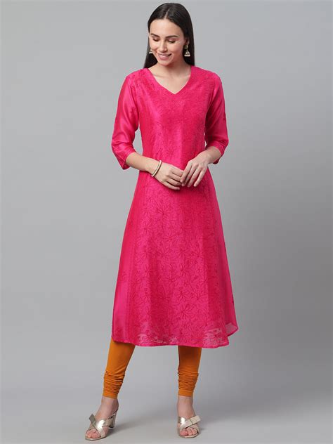 Magenta Embroidered Chanderi Anarkali Kurta – akheri