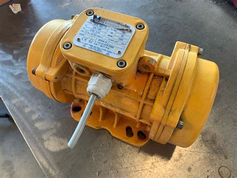 OLI MVE 200/15 Vibrationsmotor | Trade Line Machinery