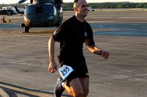 AAW 2016 10-Miler | Article | The United States Army