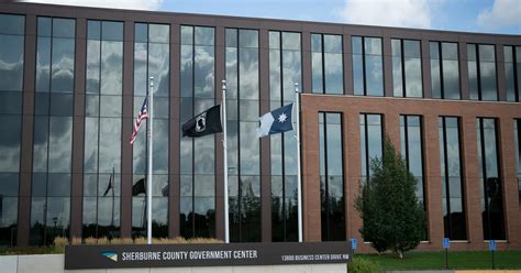 Three employees accused of embezzling $200,000 from Clear Lake, Minn.